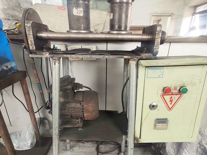Thiết bị kiểm tra độ bền va đập